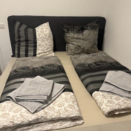 M&Bluxux Apartaments Krefeld Bagian luar foto