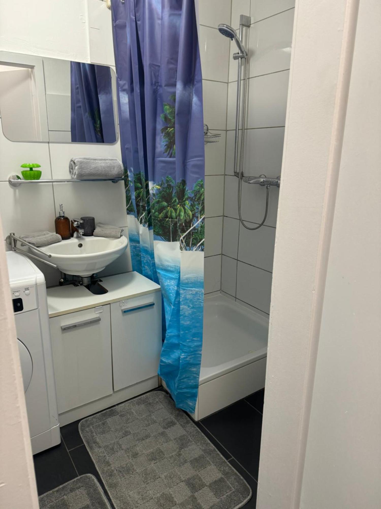 M&Bluxux Apartaments Krefeld Bagian luar foto